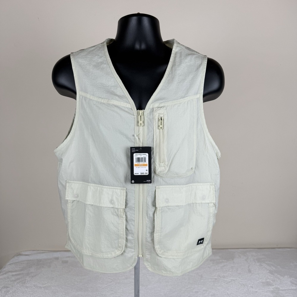 Under Armour UA Legacy Crinkle Vest Water Repellent Men's Small Beige‎ Sand New